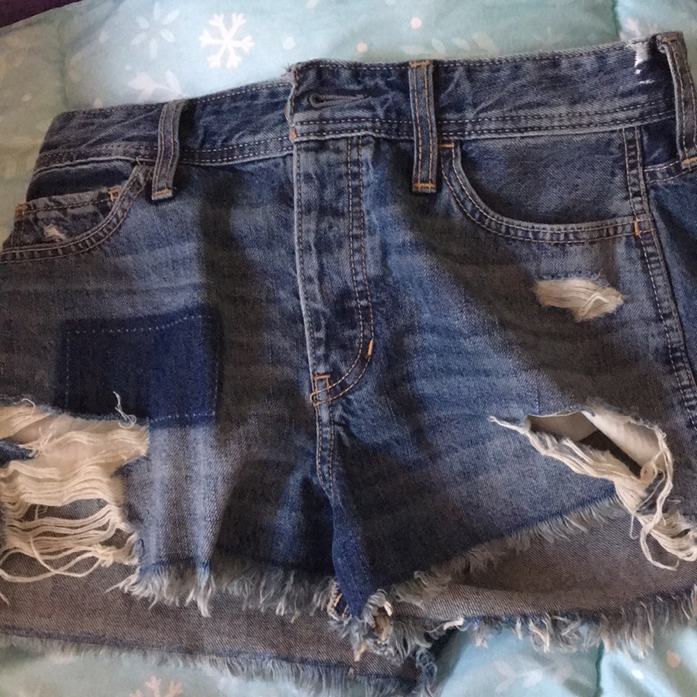 High Rise Vintage Shorts From Hollister Size 7